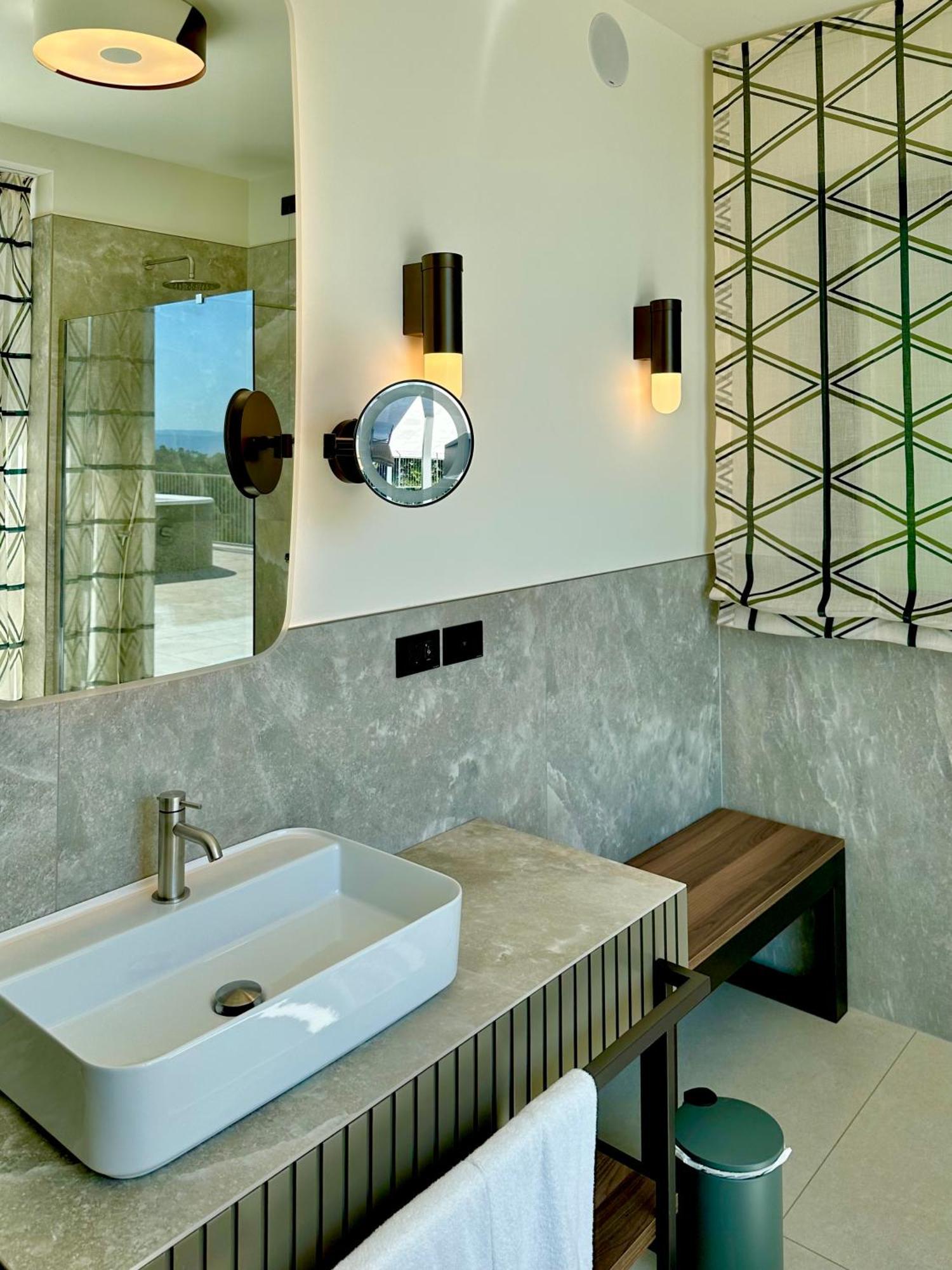 Maximilian Suites Триест Экстерьер фото