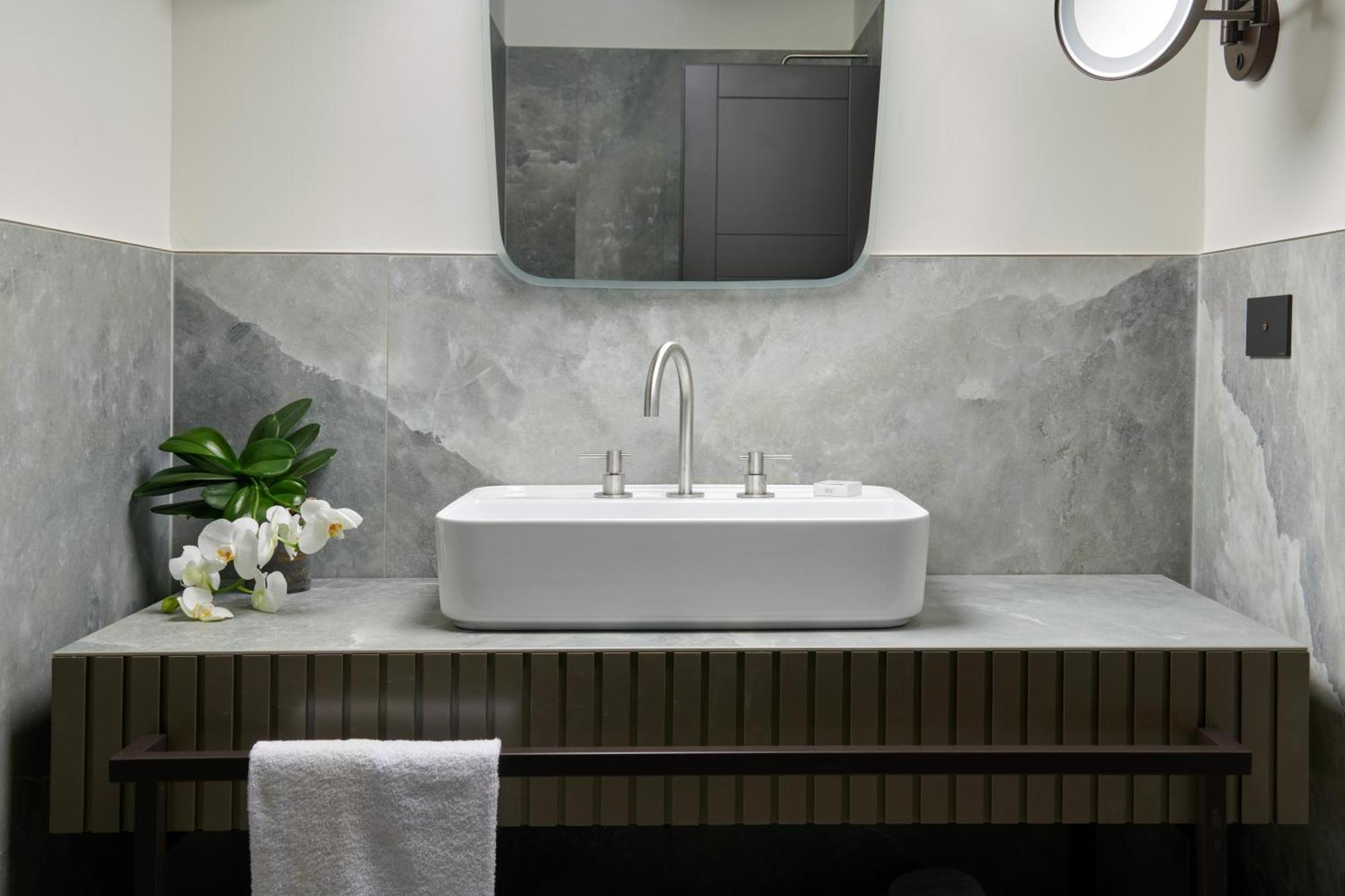 Maximilian Suites Триест Экстерьер фото